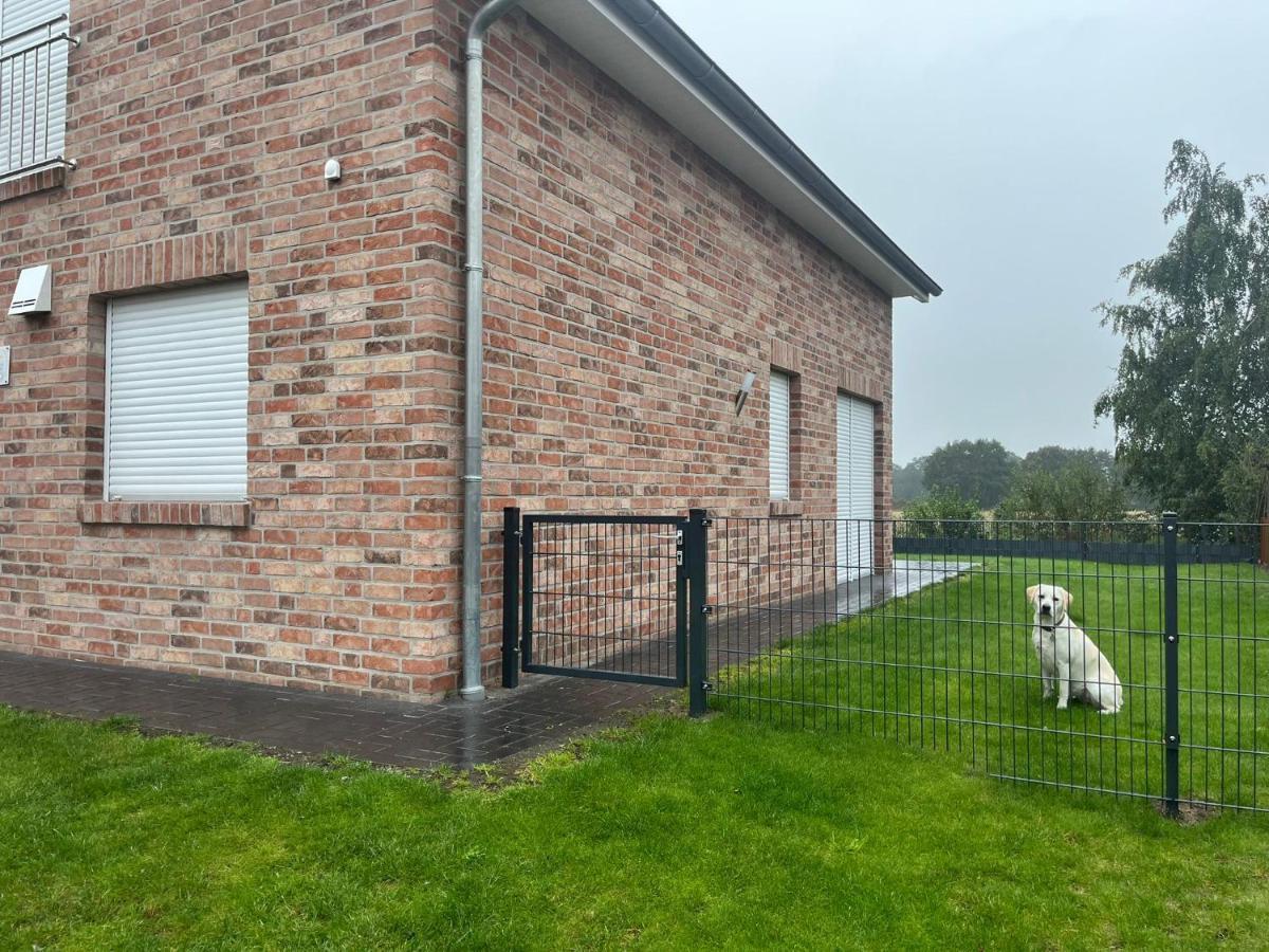 Ferienhaus Marinapark 147 Walchum Bagian luar foto